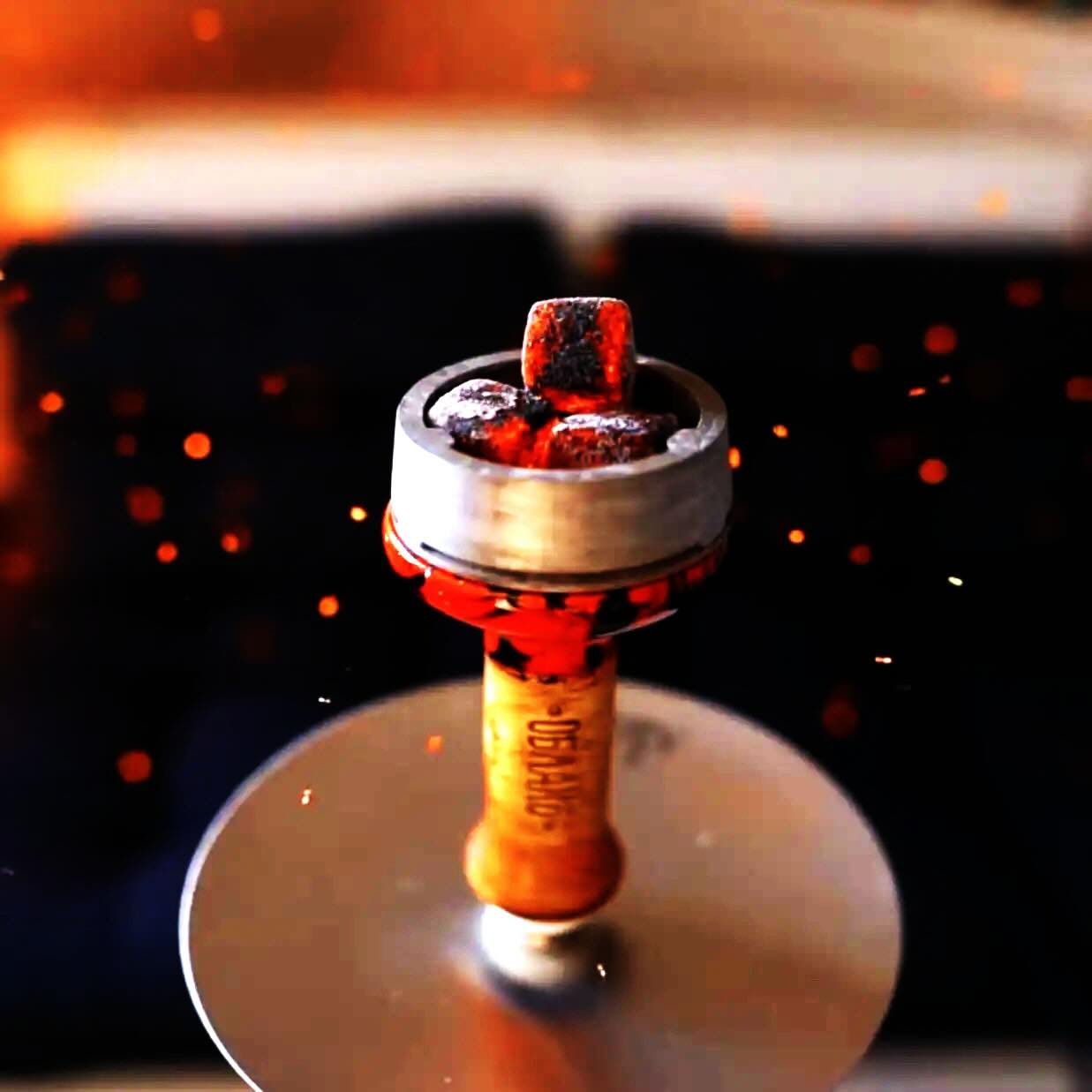 Почему уголь чернеет и тухнет